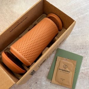 Tevaplanter open box unused